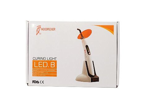 WOODPECKER LED.B (ВУДПЕКЕР ЛЕД БИ) беспроводная светополимеризационная лампа.